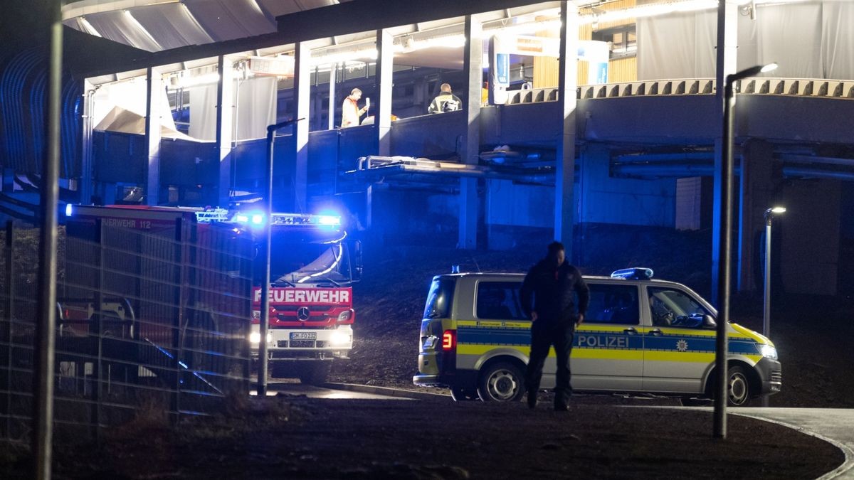 Ein schwerer Unfall ereignete sich am Donnerstagabend auf der Bob- und Rodelbahn in Oberhof (Landkreis Schmalkalden-Meiningen).