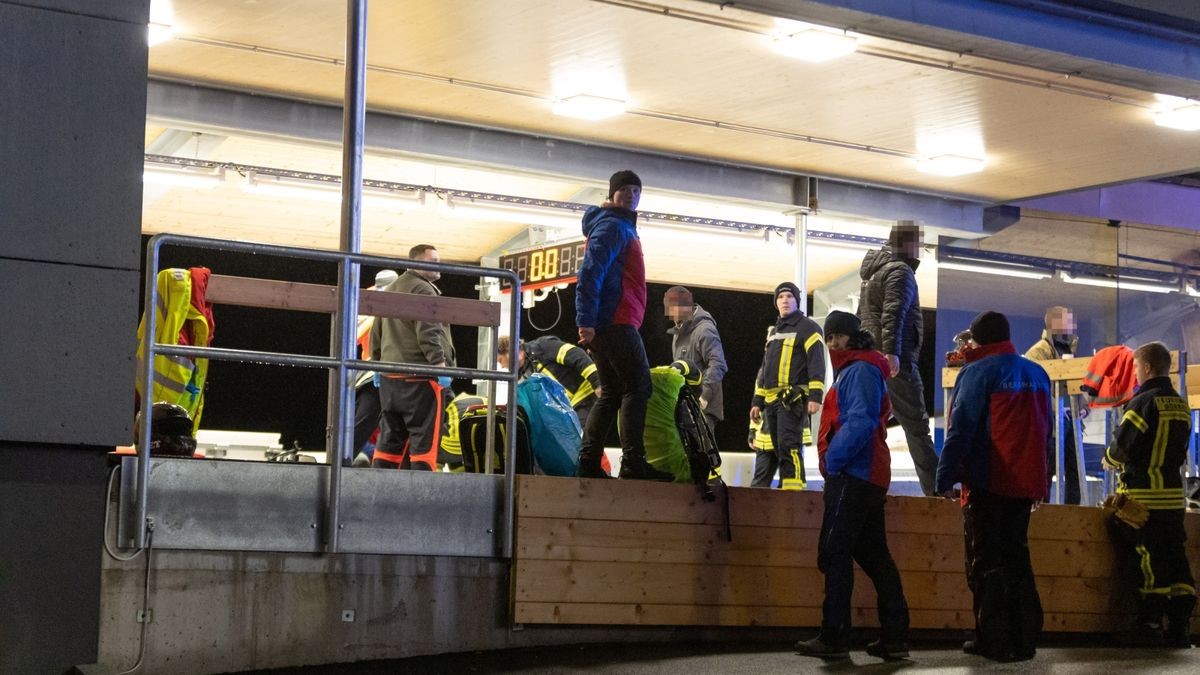 Ein schwerer Unfall ereignete sich am Donnerstagabend auf der Bob- und Rodelbahn in Oberhof (Landkreis Schmalkalden-Meiningen).