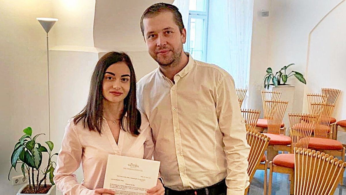 Mariana und Ian Popov aus Moldawien heirateten im Gothaer Rathaus (Archivbild).