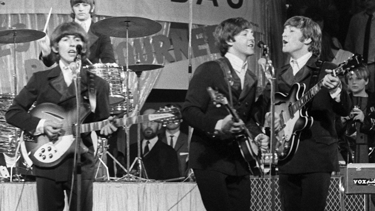 «The Beatles» mit George Harrison (l-r), Paul McCartney, John Lennon und Schlagzeuger Ringo Starr bei einem Konzert 1966.