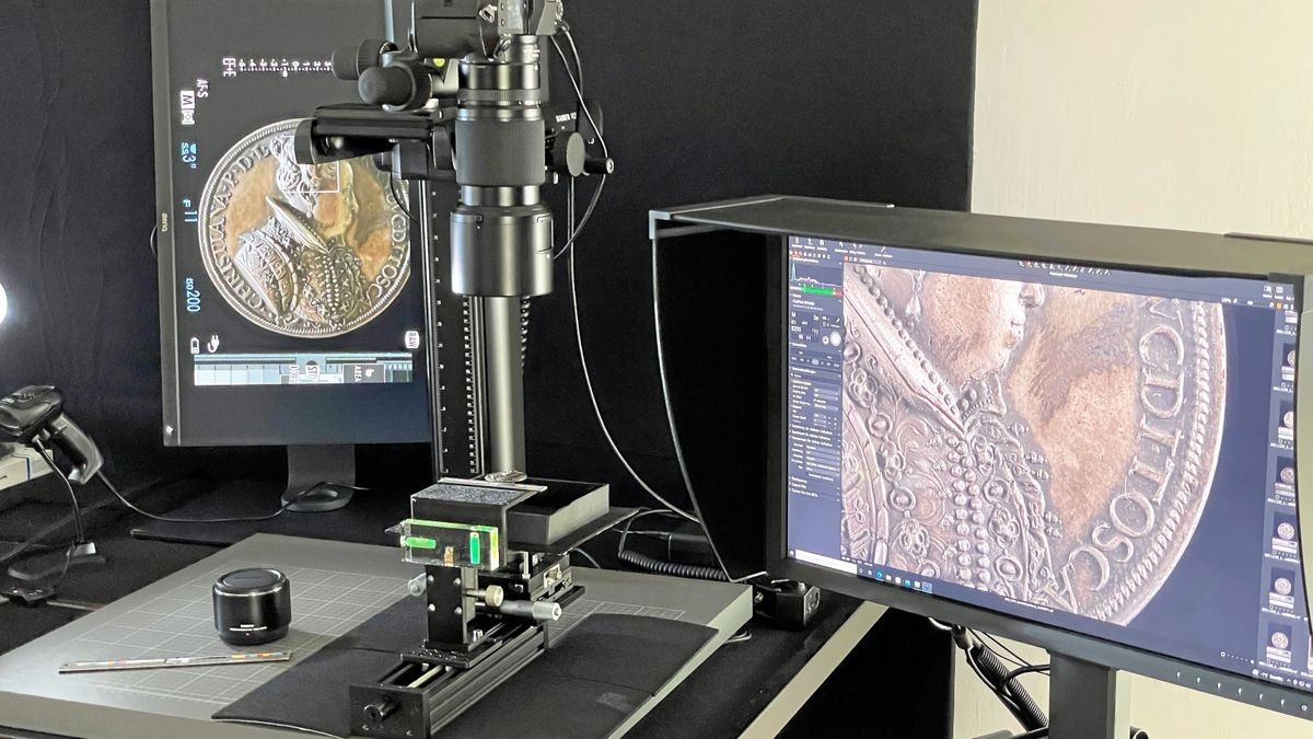 Etwa 46.000 Münzen aus dem Münzkabinett von Schloss Friedenstein in Gotha wurden im Rahmen der Digitalisierung erfasst. 44.000 Objekte wurden fotografiert.