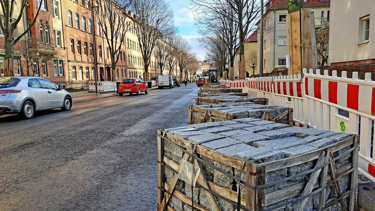 Die Baustelle war in den vergangenen Wochen gern als Parkfläche genutzt worden.