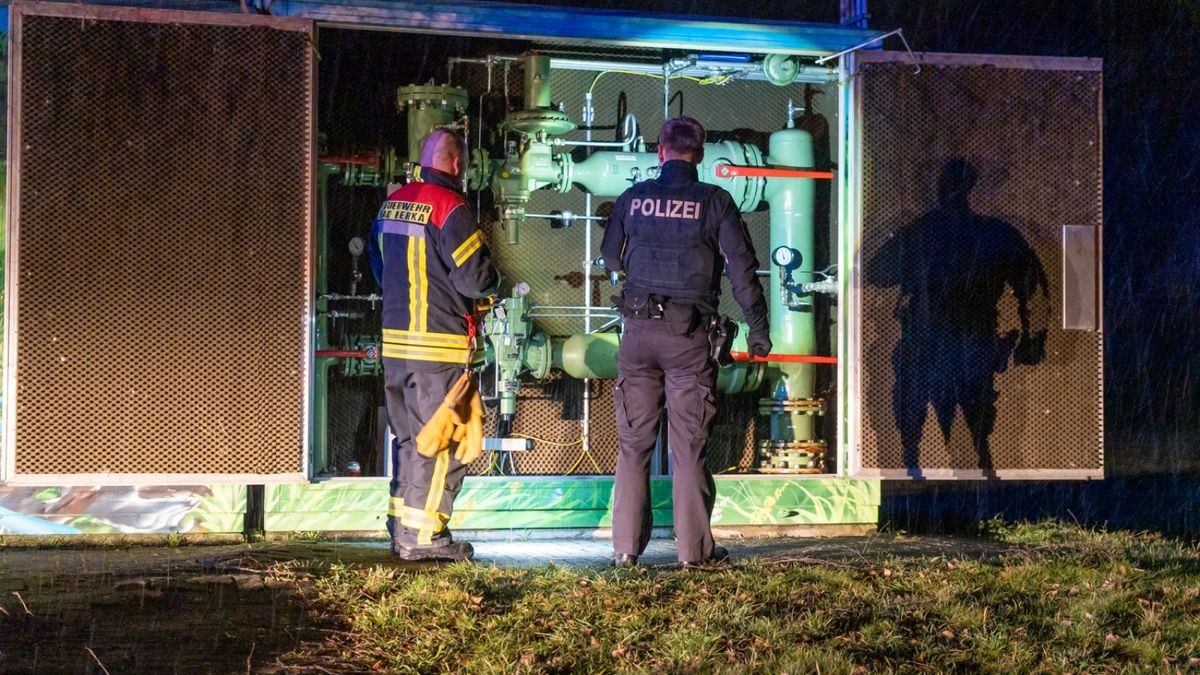 Ein Fußgänger hat in Bad Berka ein Gasleck vermutet und die Einsatzkräfte alarmiert.