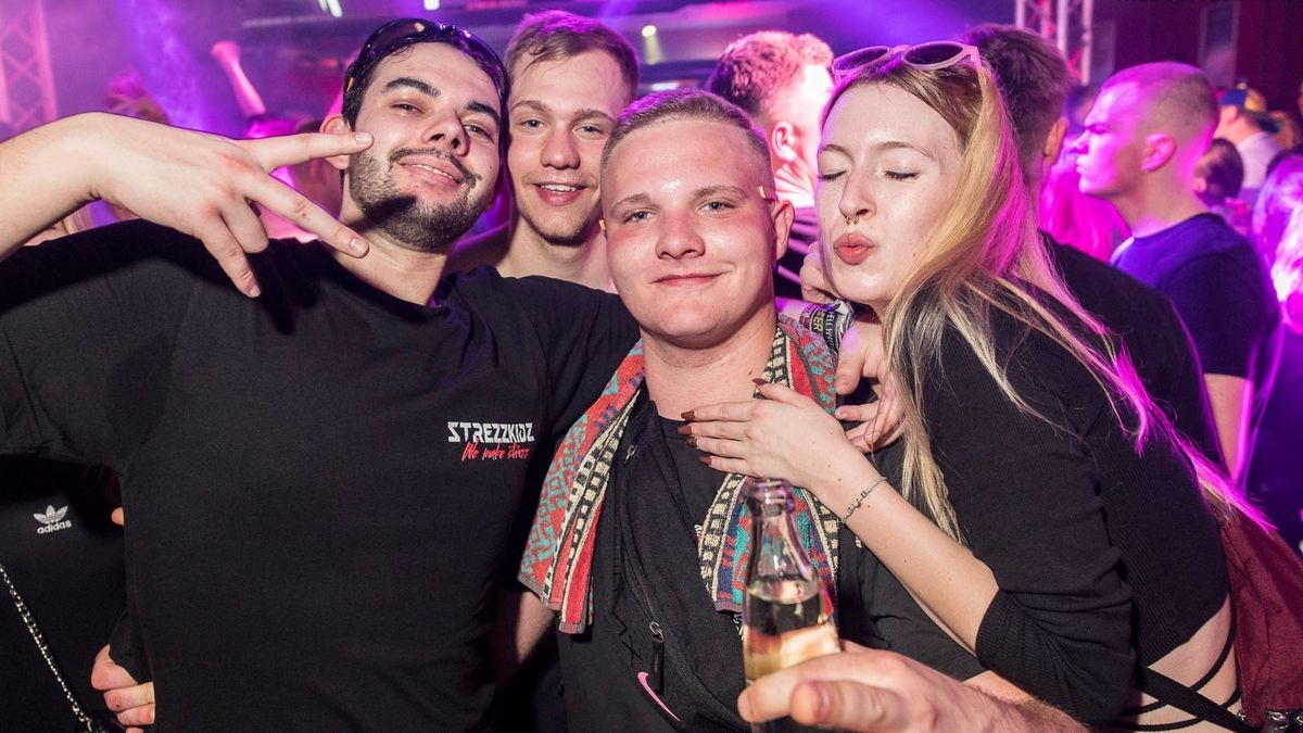 Die Gebrüder Brett legten am Freitag im Cube Club Bad Frankenhausen auf und sorgten für eine große Party.