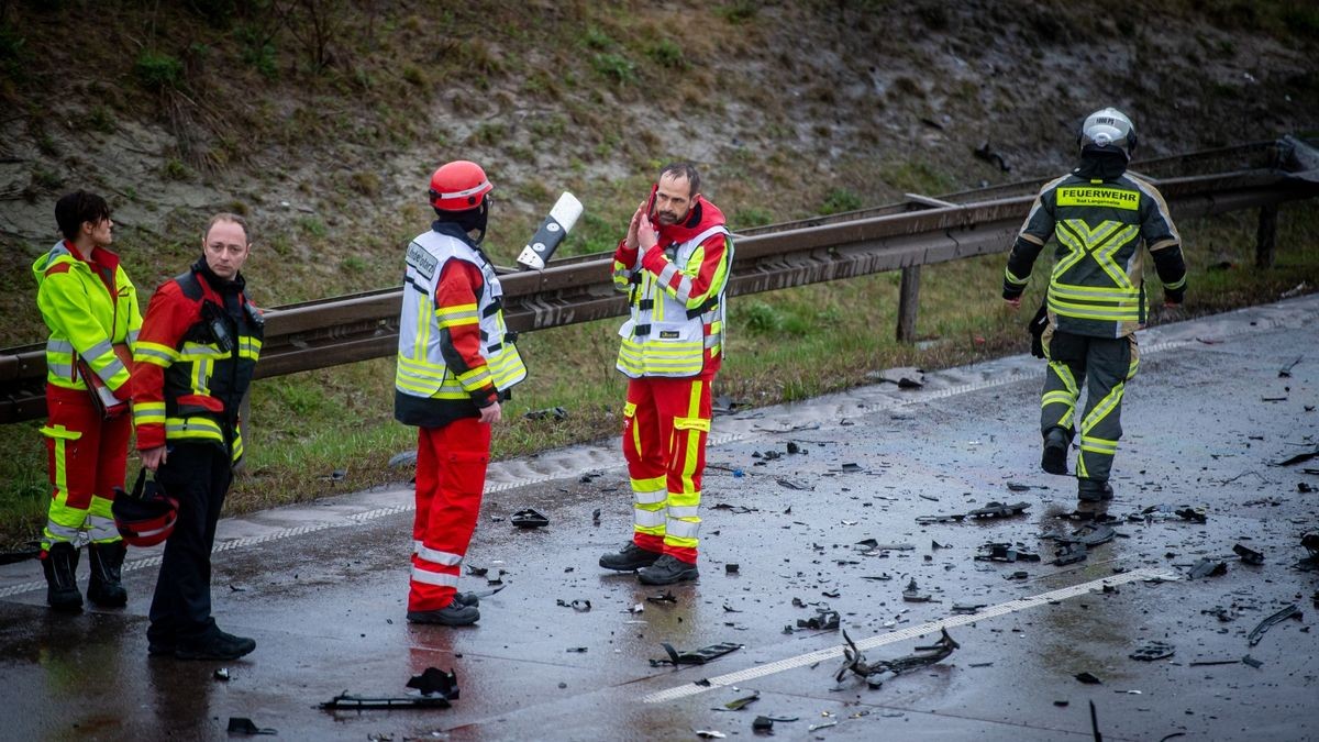 Der mutmaßliche Verursacher erlitt bei dem verheerenden Unfall offenbar die geringsten Verletzungen.