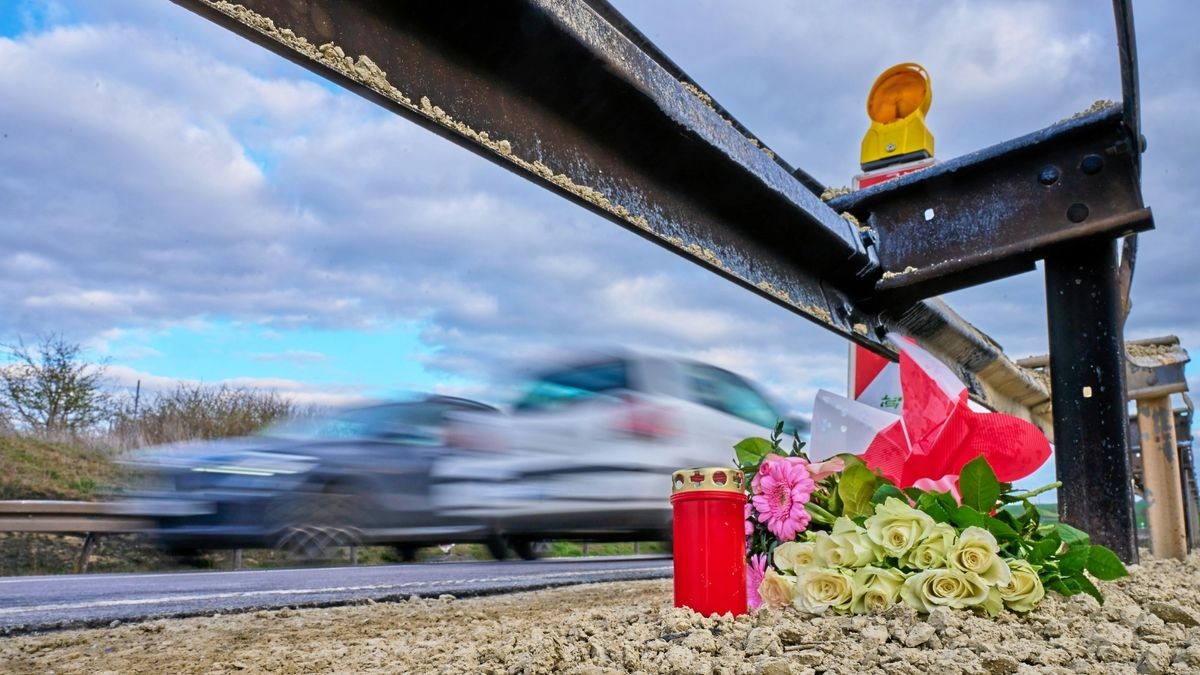 Die durch den verheerenden Unfall in Mitleidenschaft gezogenen Leitplanken wurden erneuert.