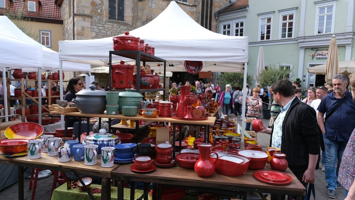 Impressionen vom Erfurter Töpfermarkt, der von den Händlern als einer der schönsten in Deutschlands gesehen wird.