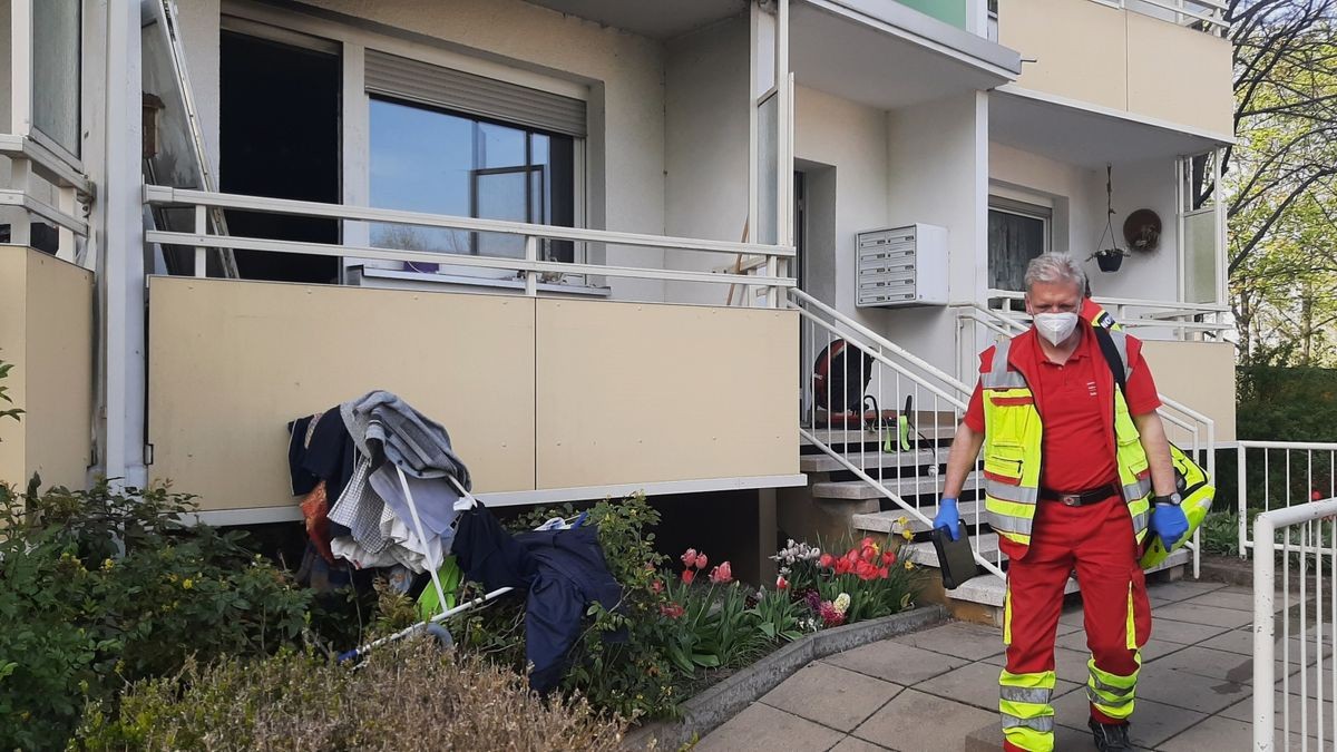 32 Kräfte von Feuerwehr und Rettungsdienst waren im Einsatz. 