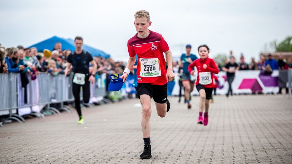 Der 9. Harztorlauf war mit über 600 Teilnehmern ein voller Erfolg. Bis hin zur Halbmarathonstrecke war am Sonntag alles vertreten.