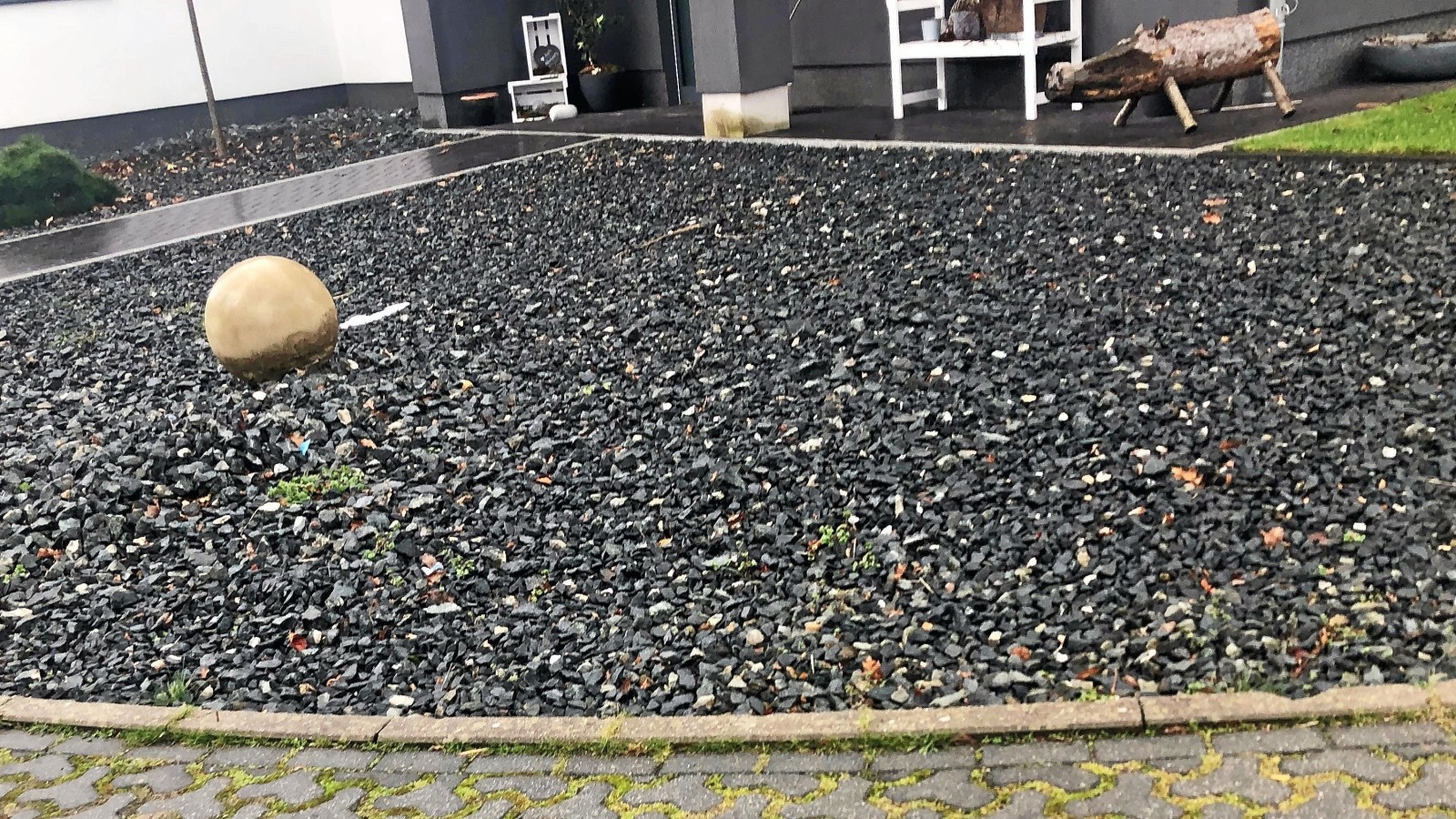 Viele Steine des Anstoßes liegen in Weimarer