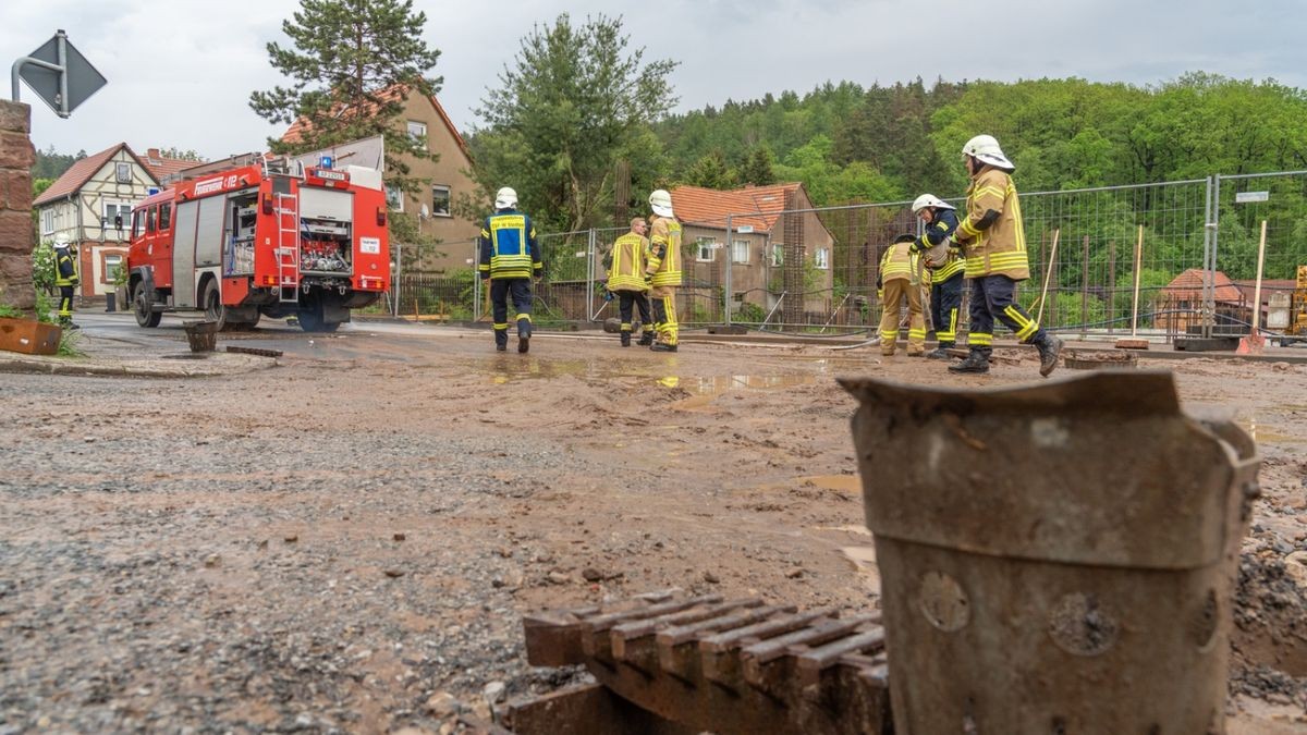 Zu einem kurzen, aber heftigen Unwetter kam es am Montagnachmittag kurz nach 17 Uhr in Kranichfeld im Weimarer Land.