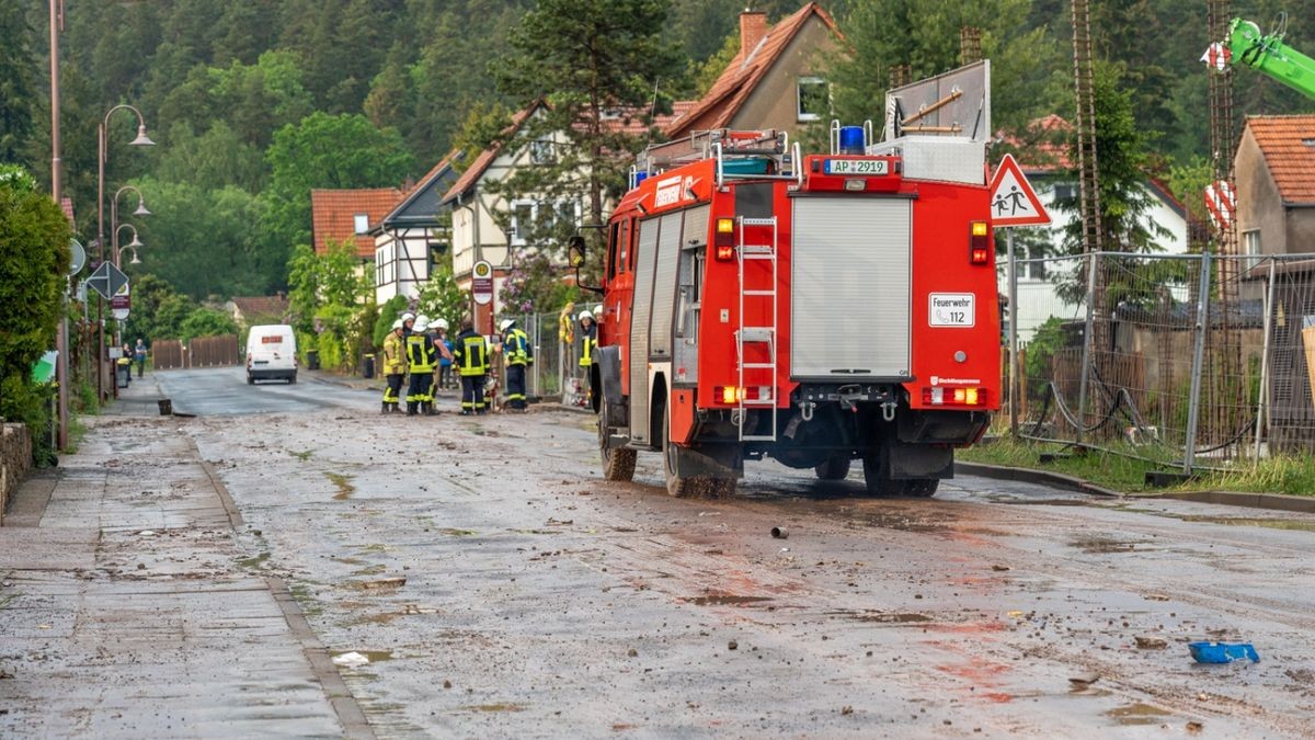 Zu einem kurzen, aber heftigen Unwetter kam es am Montagnachmittag kurz nach 17 Uhr in Kranichfeld im Weimarer Land.