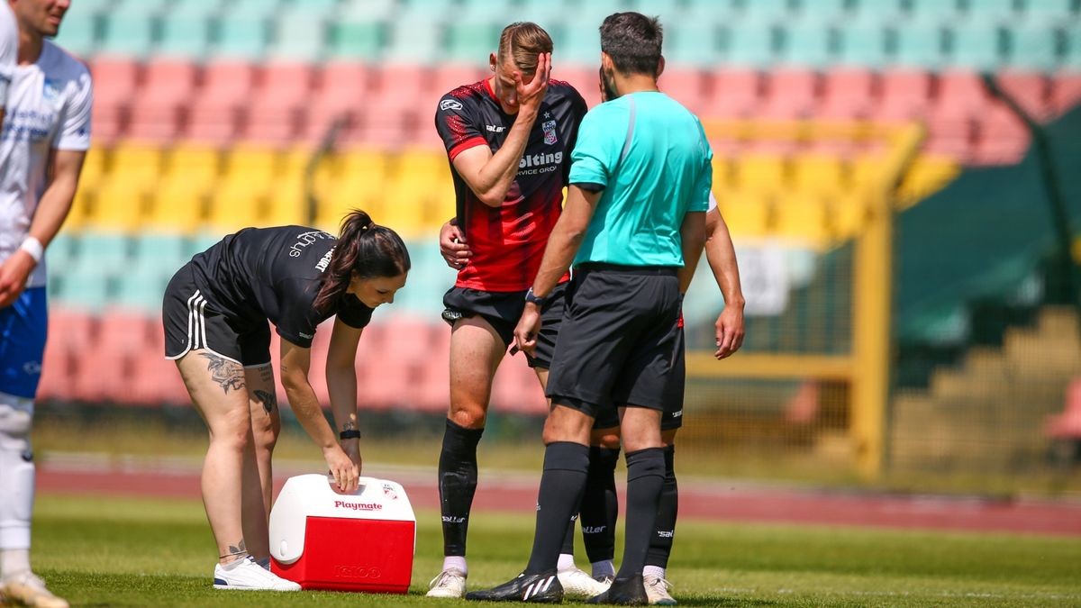 20230528, Berlin, Fussball, Regionalliga Nordost, VSG Altglienicke vs. FC Rot-Weiss Erfurt 1-0 , Bild ohne Bildunterschrift fuer die Diaschau der Funke Mediengruppe, Foto: Frank Steinhorst - Pressefoto