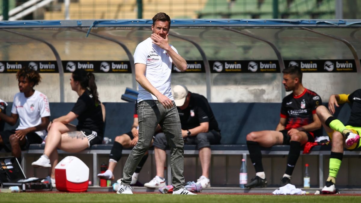 20230528, Berlin, Fussball, Regionalliga Nordost, VSG Altglienicke vs. FC Rot-Weiss Erfurt 1-0 , Bild ohne Bildunterschrift fuer die Diaschau der Funke Mediengruppe, Foto: Frank Steinhorst - Pressefoto