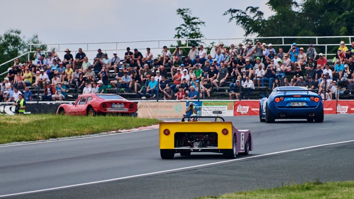 Legendenrennen zu 100 Jahre Schleizer Dreieck