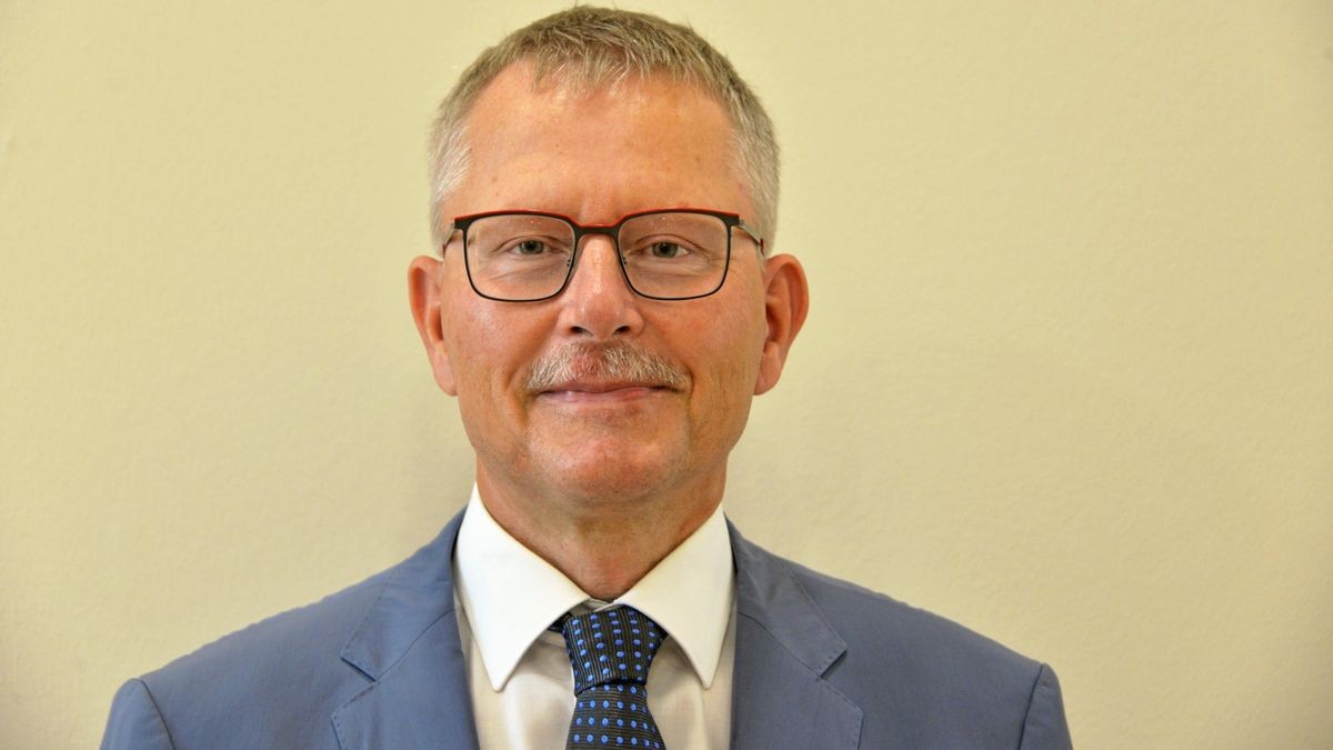 Hans-Jörg Bittrich, Oberarzt für Kinder- und Jugendmedizin und Neonatologie am Helios-Klinikum Erfurt, ist neuer Präsident der Landesärztekammer Thüringen.