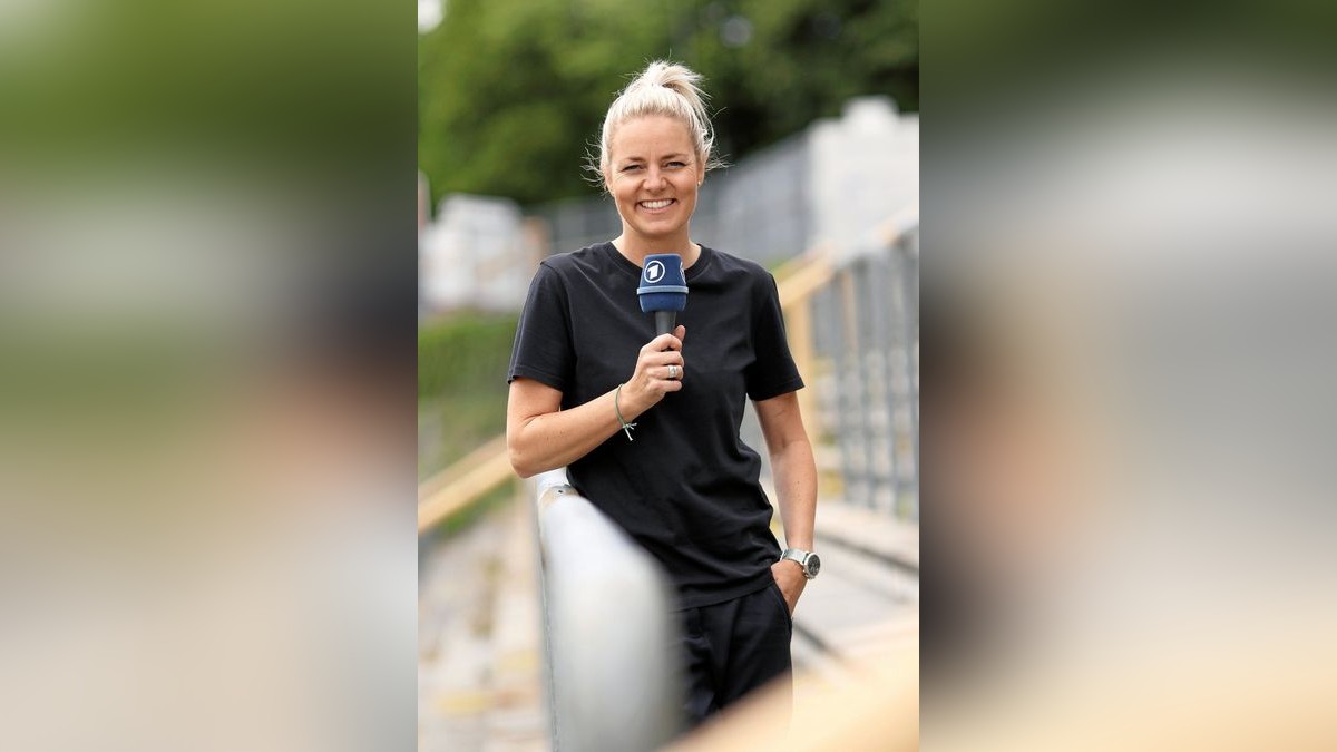 FußballWM Christina Graf berichtet für ARD aus Australien und Neuseeland