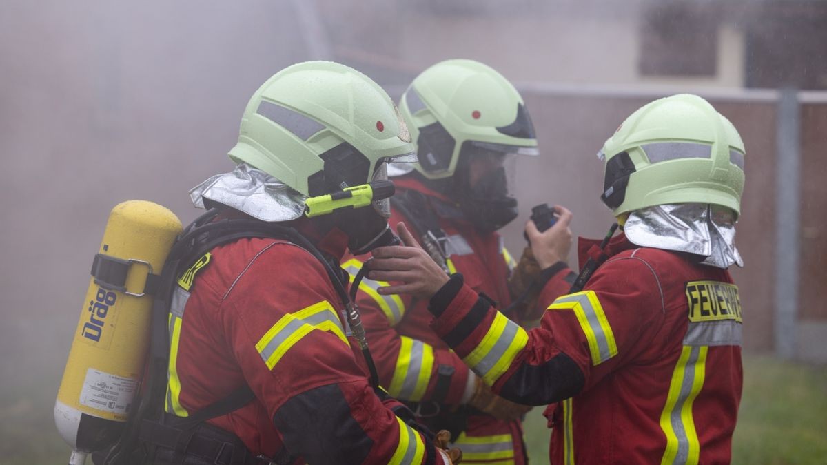 Zur Unterstützung der Feuerwehren war auch die Berufsfeuerwehr Weimar im Einsatz.