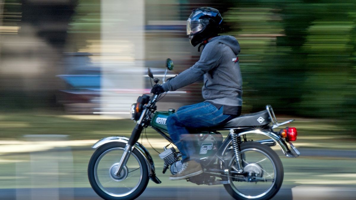 Der Mopedfahrer erlag noch vor Ort seinen Verletzungen (Symbolbild).