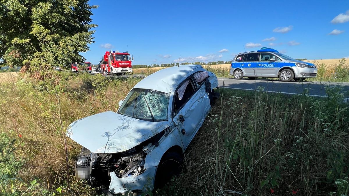 Die 19-Jährige und ihre einjährige Tochter kamen schwer verletzt ins Krankenhaus. 