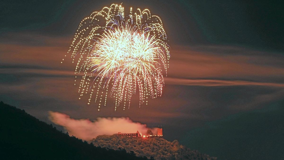 Eine gute Aussicht auf den Drei(n)schlag gibt es am 19. August wieder von zwölf ausgewiesenen Plätzen rund um die Drei Gleichen.