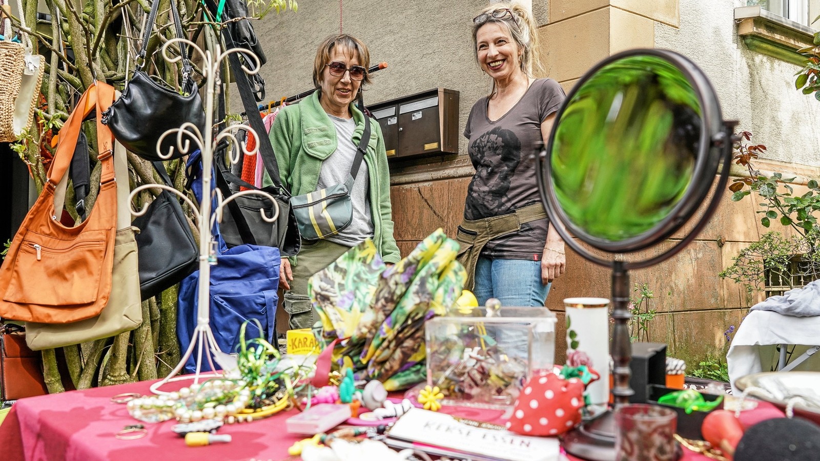 Flohmarkt-Erfolgskonzept lockt erneut in Bochumer Stadtteil