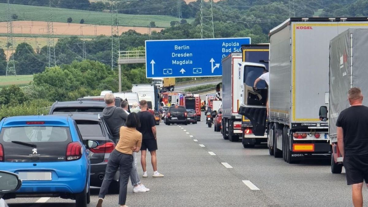 Kurz vor der Ausfahrt Apolda auf der A4 ist ein Unfall passiert. 