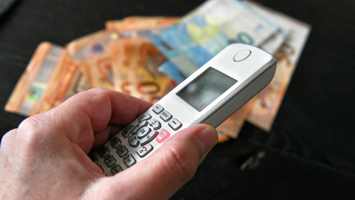 Unbekannte haben einen Mann aus Nordhausen um mehrere tausend Euro betrogen (Symbolfoto).