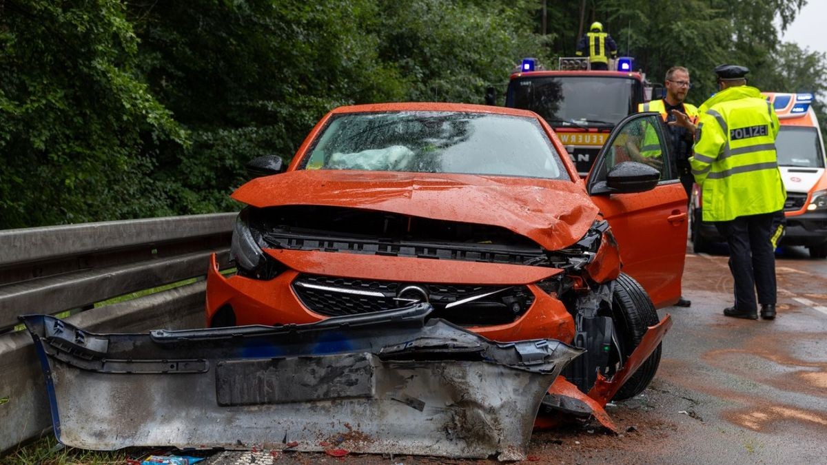 Die Polizeiinspektion Weimar hat die Ermittlungen zur Unfallursache aufgenommen. 