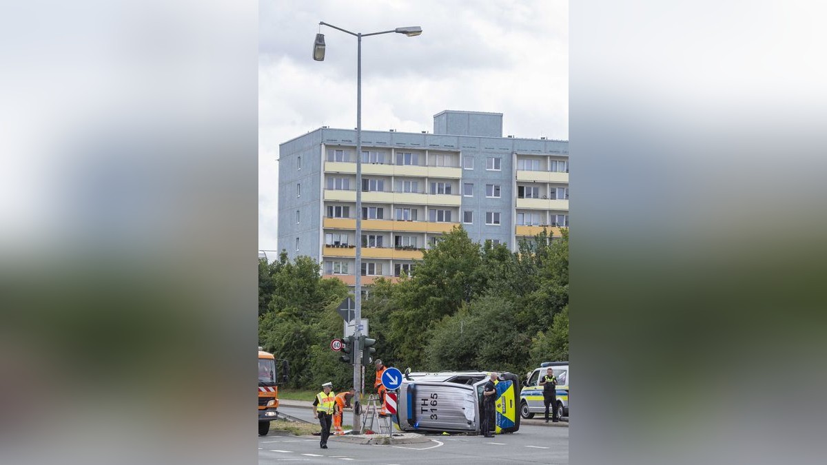 Der genaue Unfallhergang müsse noch ermittelt werden.