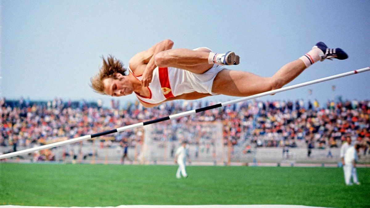 Der Jenaer Rolf Beilschmidt sprang mit seinem Straddle-Stil 1977 eine Bestleistung von 2,31 Meter.