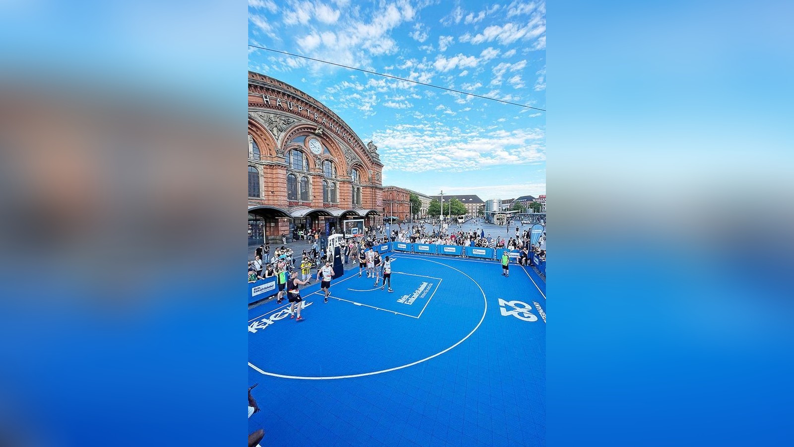 Hauptbahnhof in Duisburg wird bald zur BasketballArena