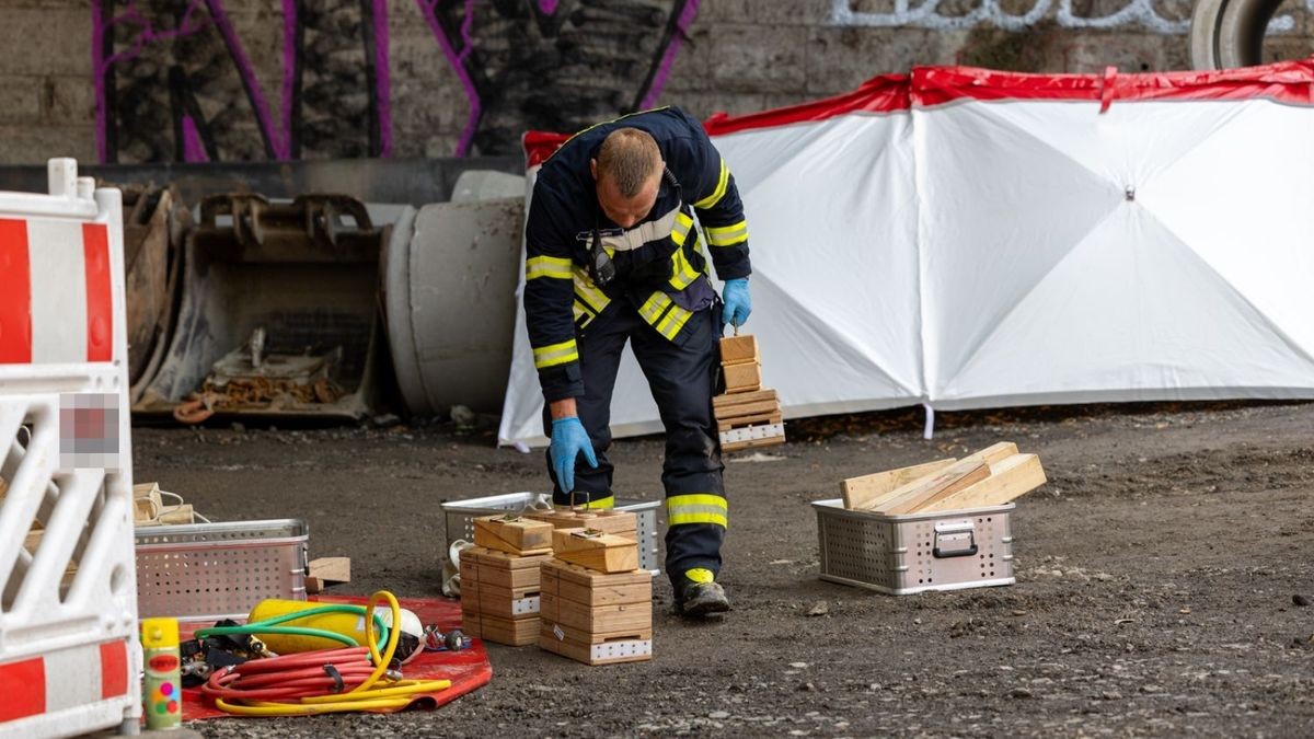 Zur Klärung des Unfallhergangs wurde auch ein Gutachter durch die Polizei angefordert.