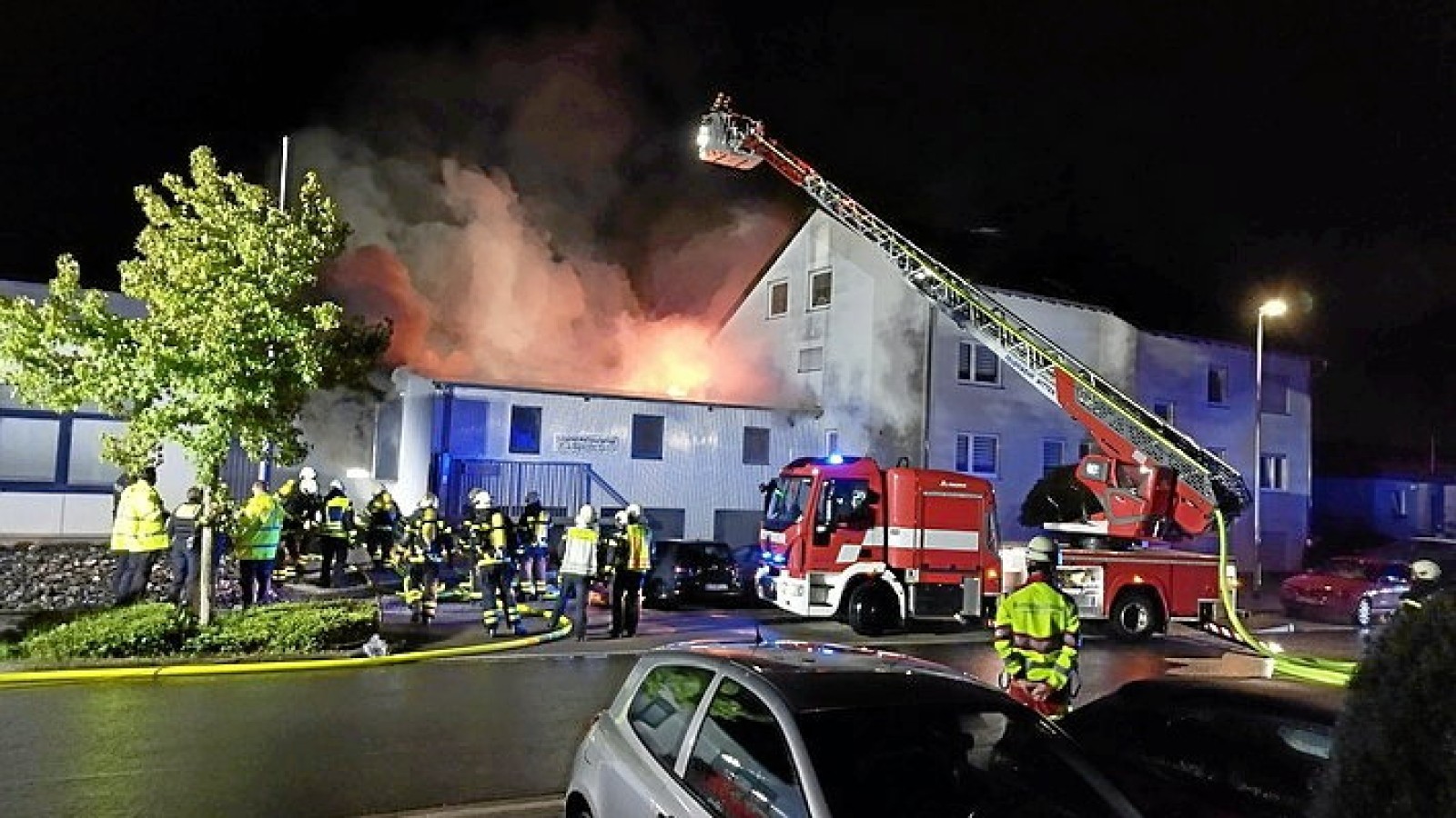 Brand mitten in der Nacht: Wittener müssen Haus verlassen