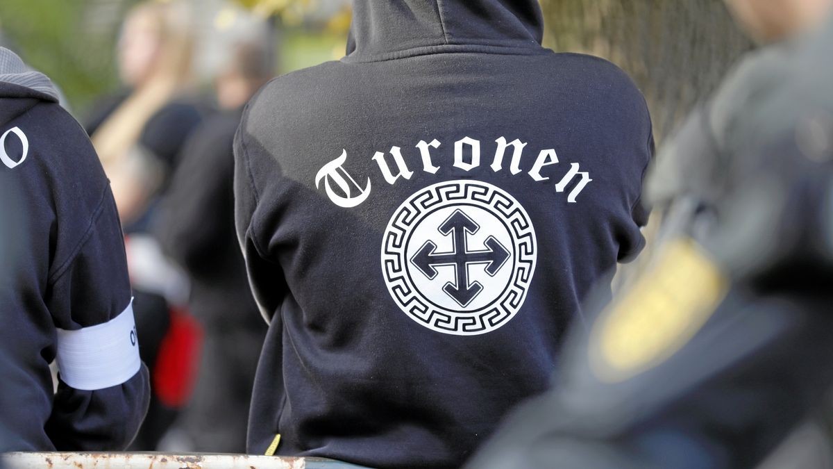 Die rechtsextreme Bruderschaft der Turonen soll sich laut Staatsanwaltschaft bereits 2015 gebildet haben. Ein Teil der Angeklagten im aktuellen Drogendealer-Verfahren am Landgericht Erfurt soll der elitären Bruderschaft angehören        