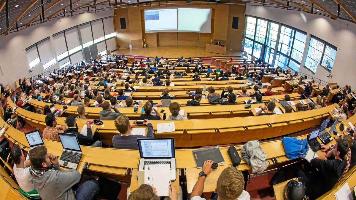 Vor allem Studenten aus sozial schwachen Familien sollte mit der Förderung geholfen werden (Symbolfoto).