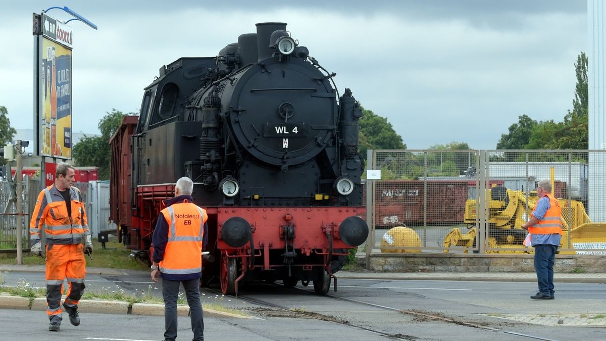 NostalgieZug „Ludmilla“ fährt von Erfurt nach Berlin