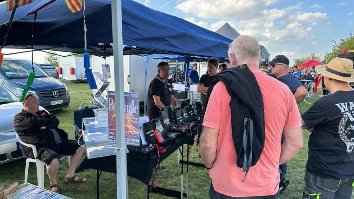 Am Samstagabend bildet das Höhenfeuerwerk nahe Mühlhausen den Abschluss der Pyrotechniker-Fachmesse. Hier ist der Blick auf die Effekte am Nachthimmel am besten.