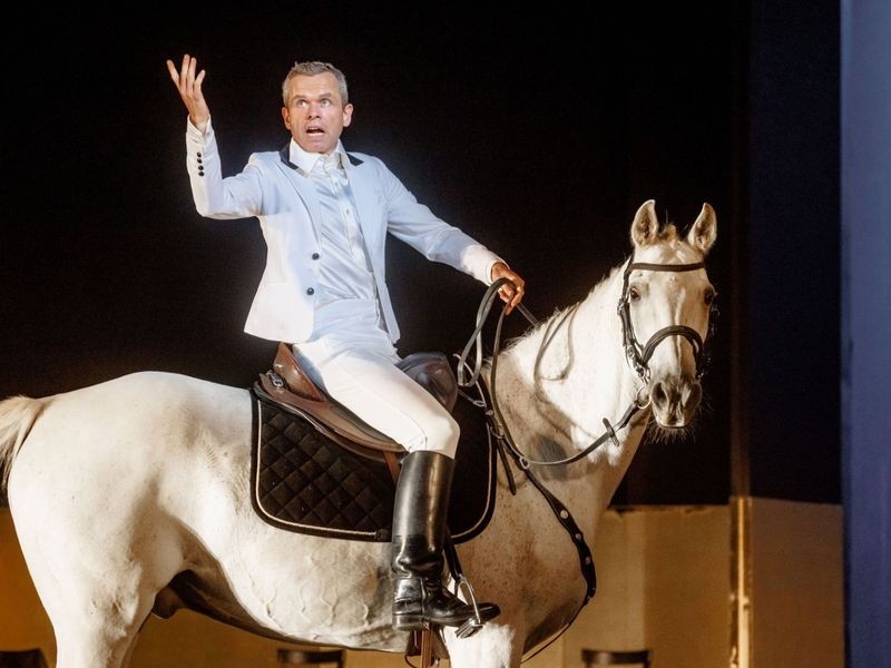 Karin Beier startet AntikenZyklus im Schauspielhaus