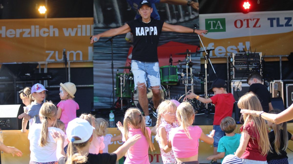 Ein Sommertag beim Klub-Familienfest der Funkemedien TA, OTZ und TLZ im Freizeit und Erholungspark Possen mit vielen Überraschungen. Eine Dankeschön-Veranstaltung an die treuen Leser.