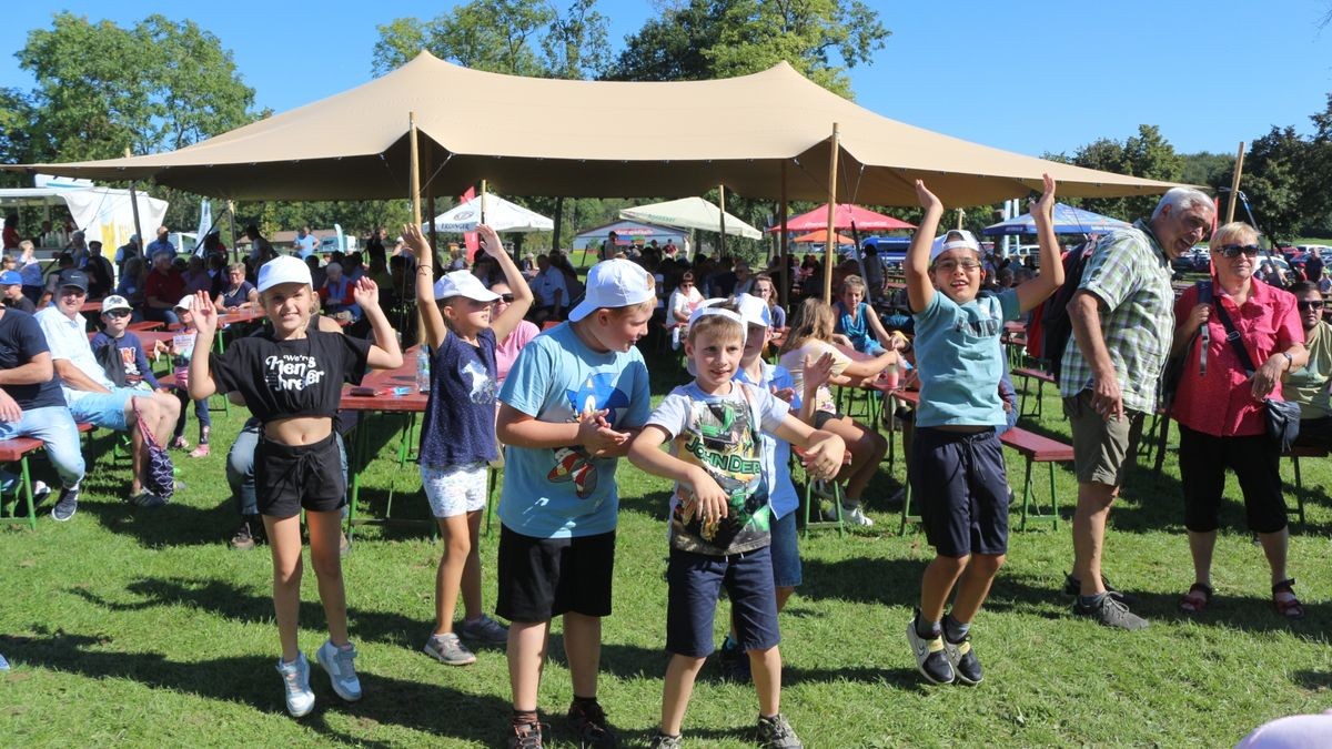 Ein Sommertag beim Klub-Familienfest der Funkemedien TA, OTZ und TLZ im Freizeit und Erholungspark Possen mit vielen Überraschungen. Eine Dankeschön-Veranstaltung an die treuen Leser.