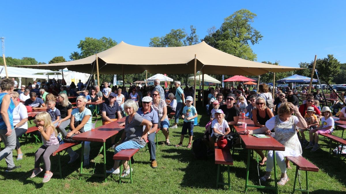 Ein Sommertag beim Klub-Familienfest der Funkemedien TA, OTZ und TLZ im Freizeit und Erholungspark Possen mit vielen Überraschungen. Eine Dankeschön-Veranstaltung an die treuen Leser.