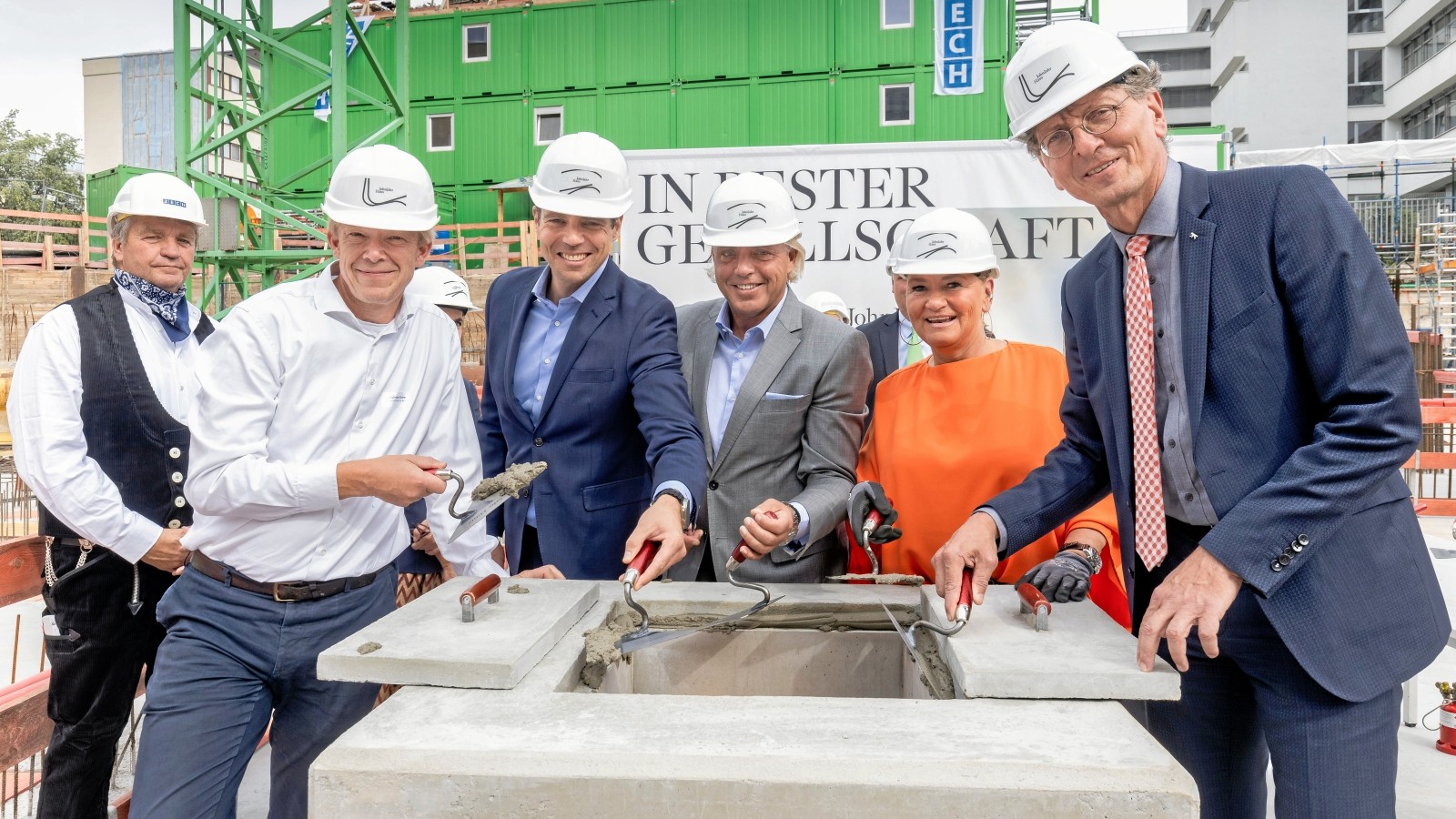 Kurfürstenstraße Grundsteinlegung für das JohnJahrHaus