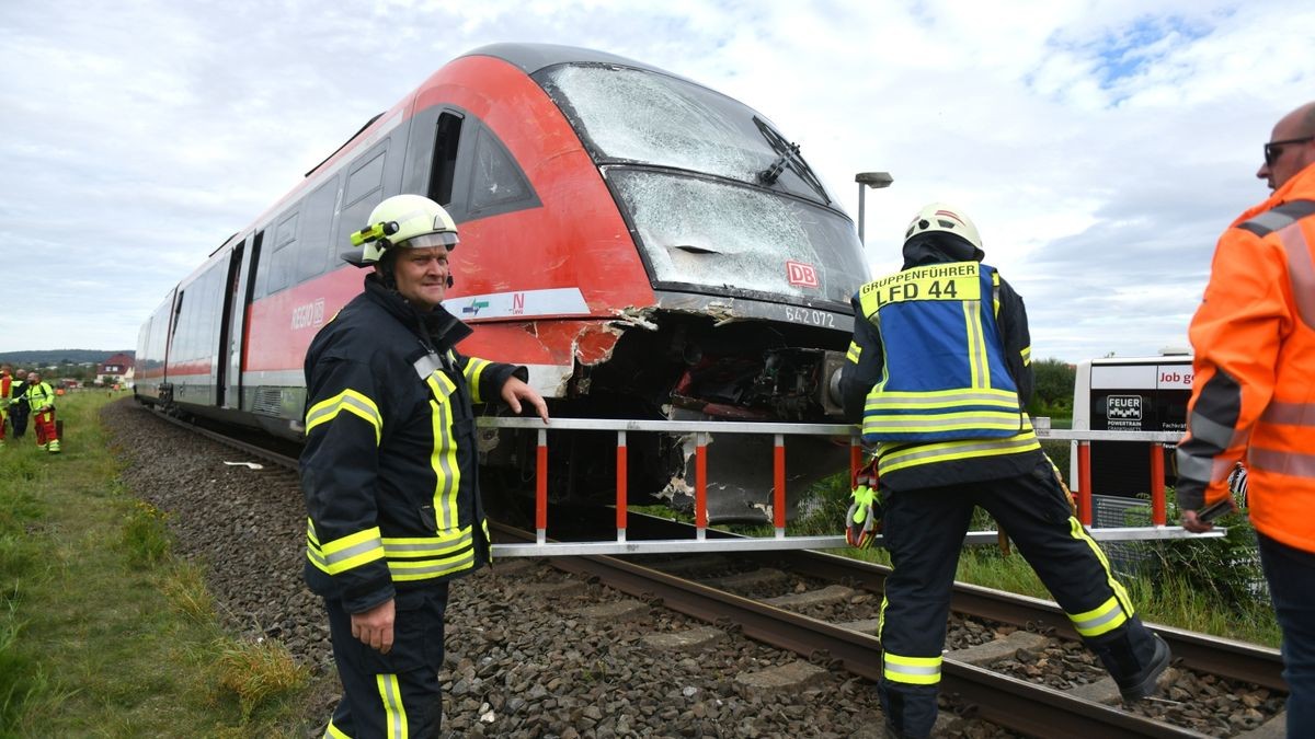 Die Bahnstrecke war mehrere Stunden gesperrt.