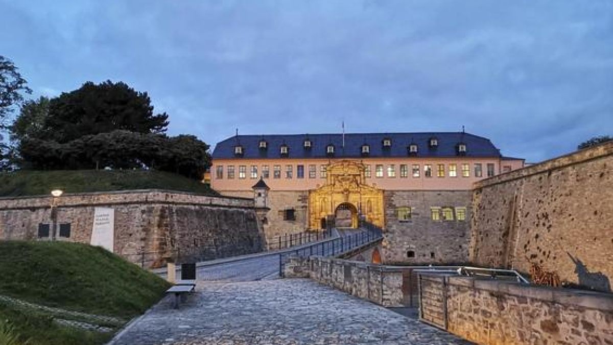 Der Kletterer sorgte für einen Polizeieinsatz am Erfurter Petersberg. (Archivbild)