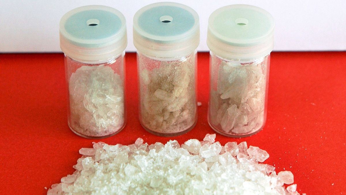 Das ist kein Kandiszucker, sondern Proben der synthetischen Droge Crystal Meth, die Erfurt zum Hotspot des Drogenhandels und -konsums macht. 