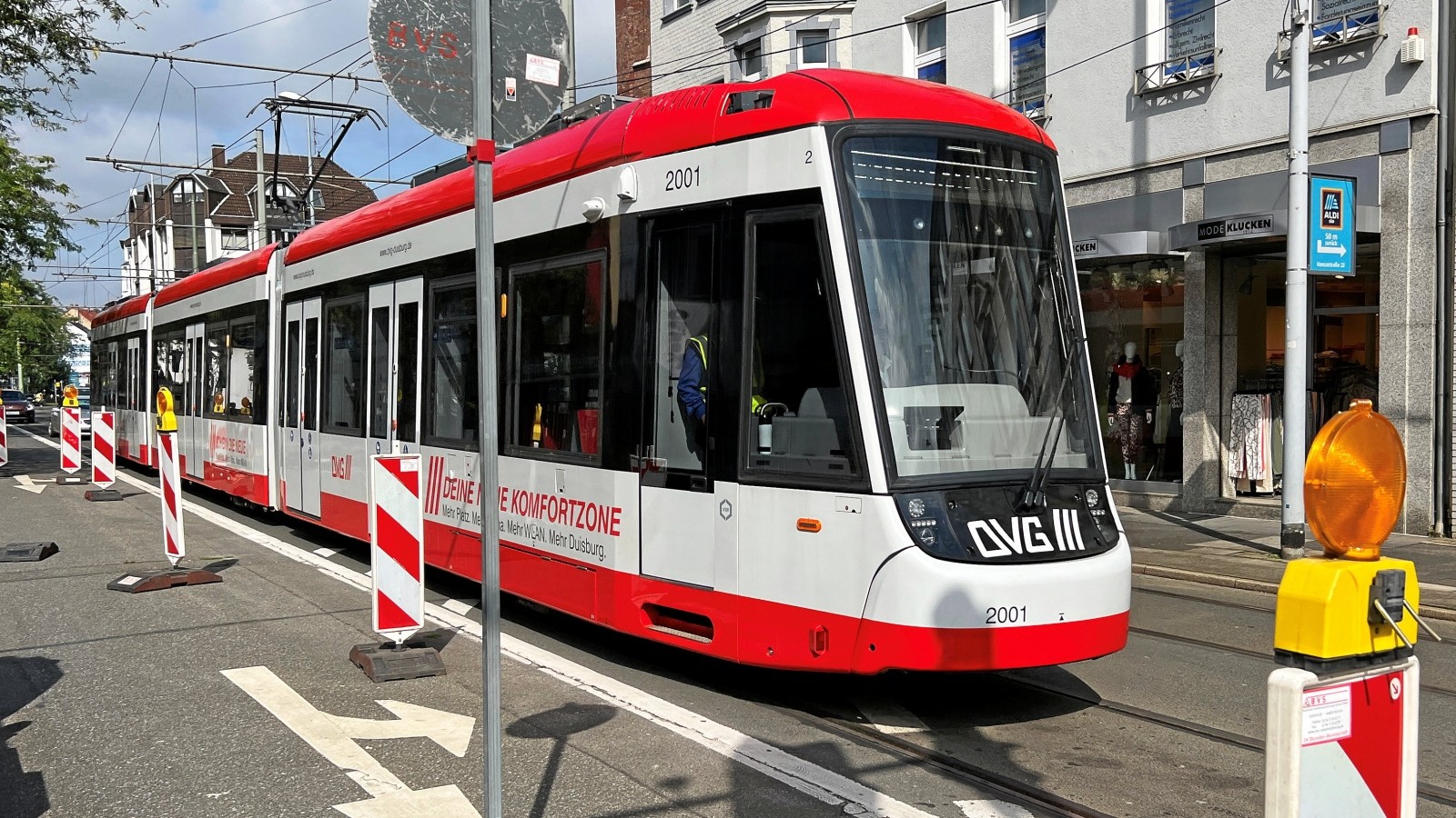 Linie 901 Wann endlich die neuen Straßenbahnen in Mülheim fahren