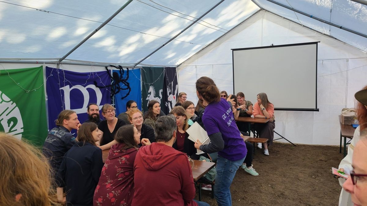 Lesehöhle, Workshop-Zelt und Bühne: Den Besuchern wurde Abwechslung geboten.