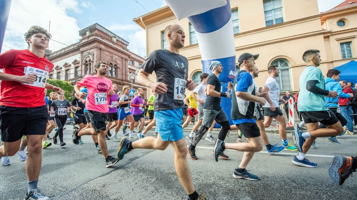 Stadtlauf zum 370. Zwiebelmarkt