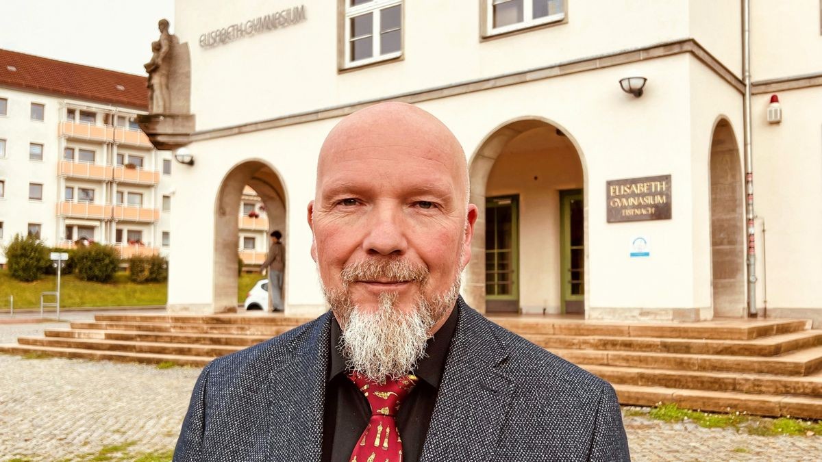 Neuer Schuldirektor Von Ulan Bator über Erfurt nach Eisenach